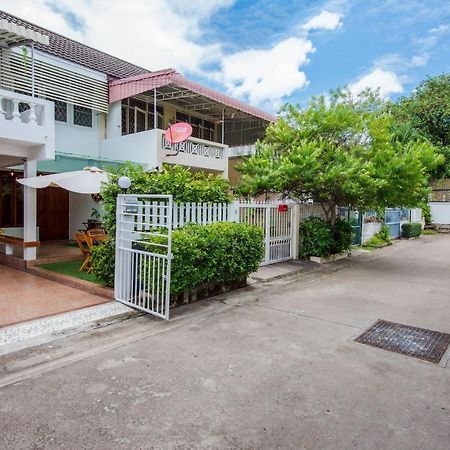 White Beach House Hua Hin 20 Second To The Beach Ngoại thất bức ảnh