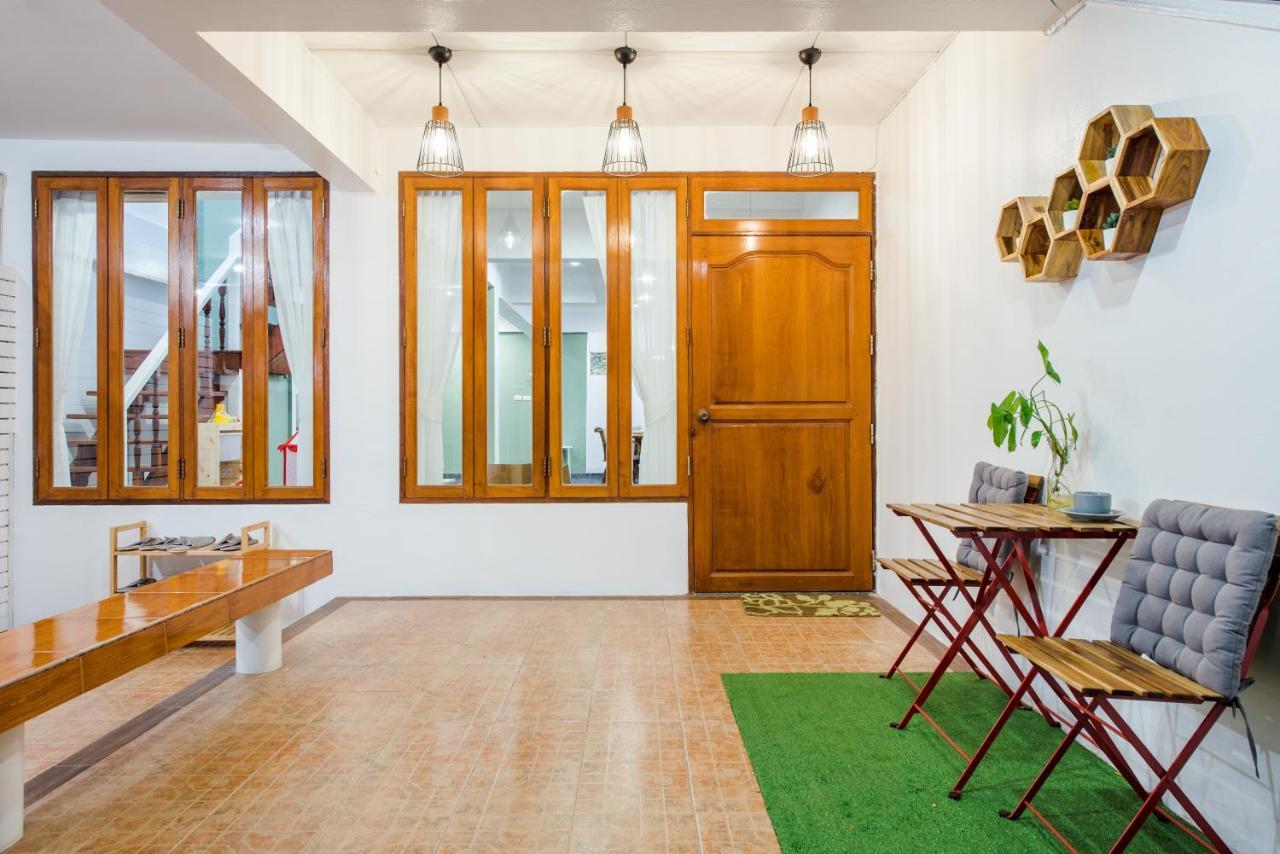 White Beach House Hua Hin 20 Second To The Beach Ngoại thất bức ảnh